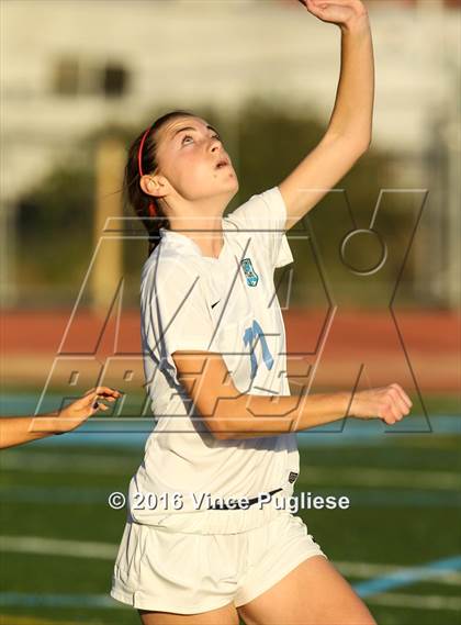 Thumbnail 2 in Burbank @ Crescenta Valley photogallery.