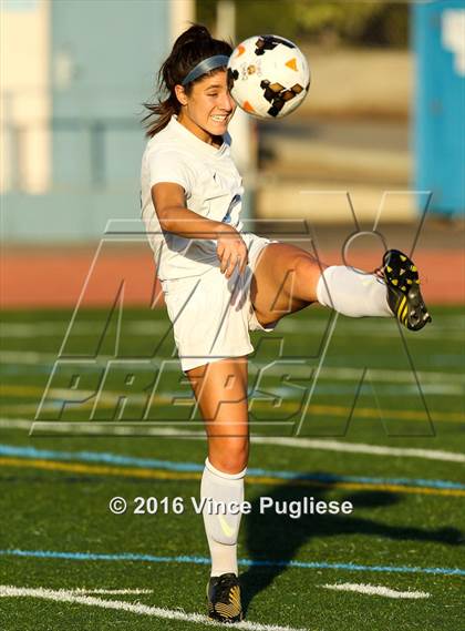 Thumbnail 1 in Burbank @ Crescenta Valley photogallery.