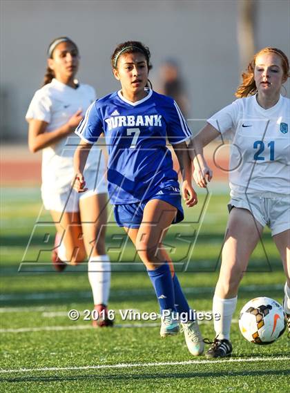 Thumbnail 1 in Burbank @ Crescenta Valley photogallery.