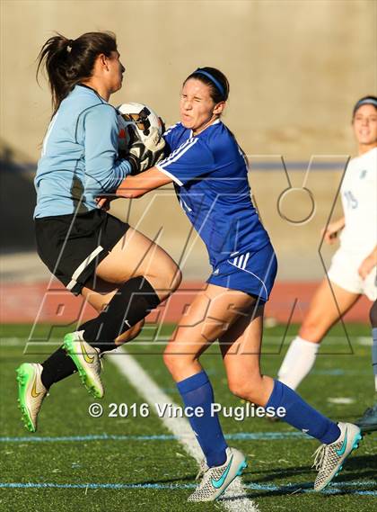 Thumbnail 3 in Burbank @ Crescenta Valley photogallery.