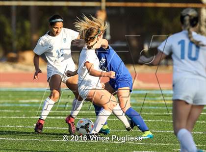Thumbnail 1 in Burbank @ Crescenta Valley photogallery.