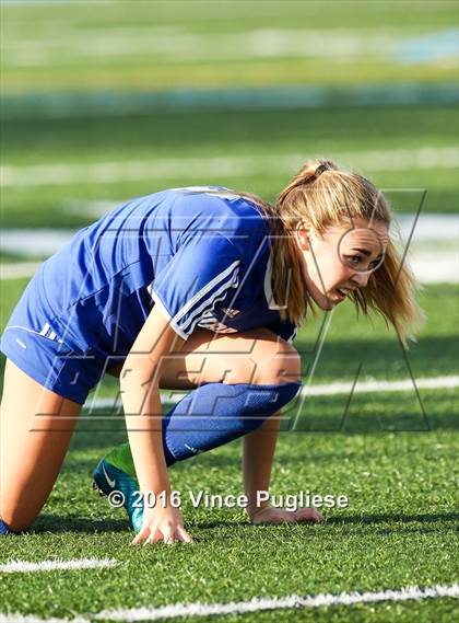 Thumbnail 2 in Burbank @ Crescenta Valley photogallery.