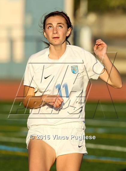 Thumbnail 1 in Burbank @ Crescenta Valley photogallery.