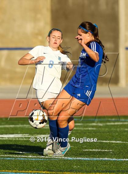 Thumbnail 2 in Burbank @ Crescenta Valley photogallery.