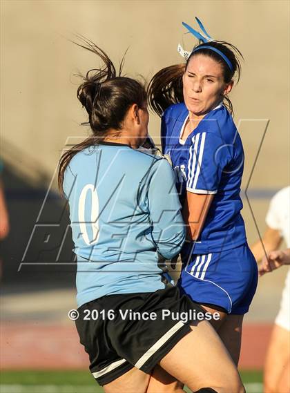 Thumbnail 1 in Burbank @ Crescenta Valley photogallery.