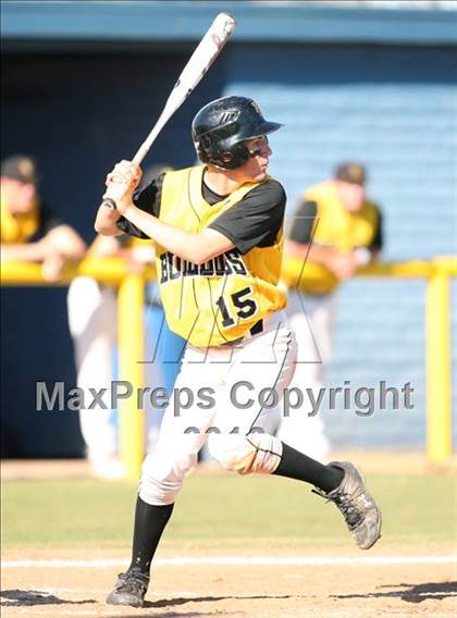 Thumbnail 1 in Quartz Hill vs. Goldwater photogallery.