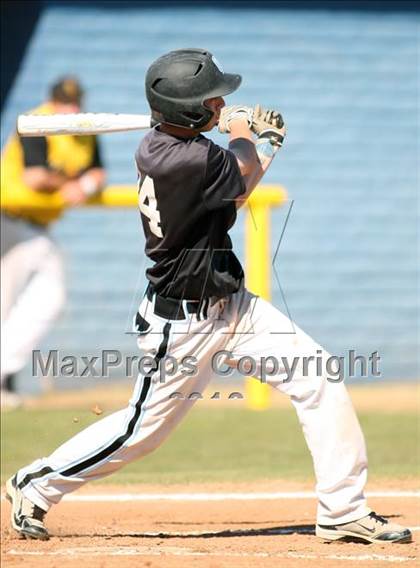 Thumbnail 3 in Quartz Hill vs. Goldwater photogallery.
