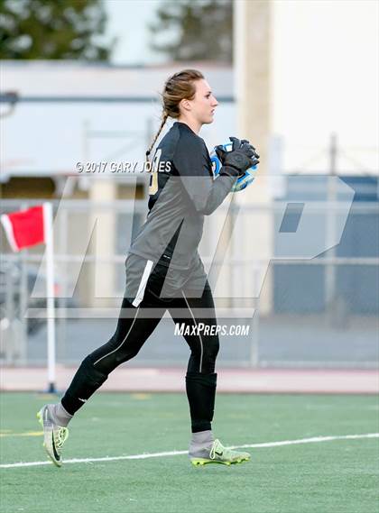 Thumbnail 3 in Roseville vs. Whitney (CIF SJS D2 Final) photogallery.