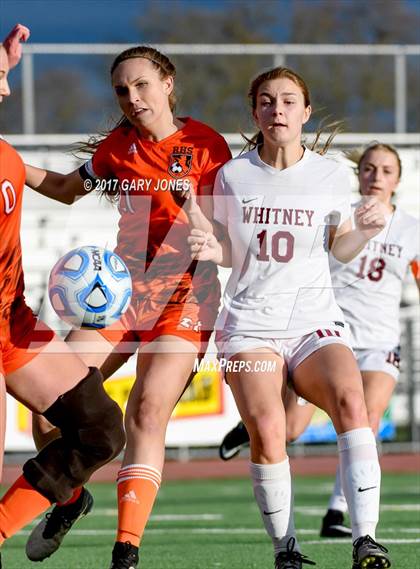 Thumbnail 2 in Roseville vs. Whitney (CIF SJS D2 Final) photogallery.