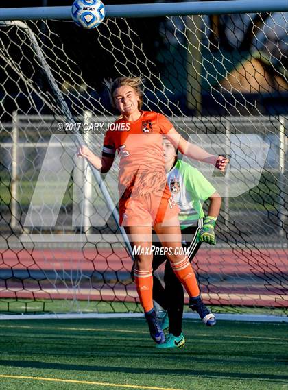 Thumbnail 1 in Roseville vs. Whitney (CIF SJS D2 Final) photogallery.