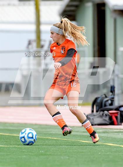 Thumbnail 2 in Roseville vs. Whitney (CIF SJS D2 Final) photogallery.