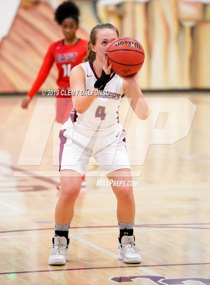 Thumbnail 1 in Denver East @ Chatfield photogallery.