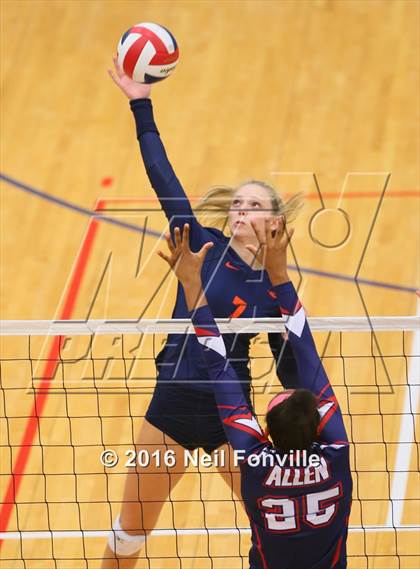 Thumbnail 2 in Wakeland @ Allen photogallery.