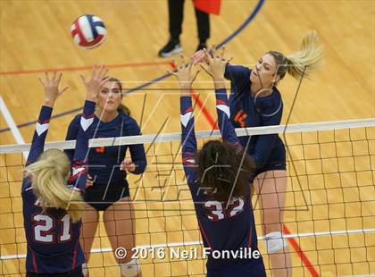 Thumbnail 3 in Wakeland @ Allen photogallery.