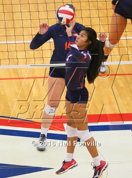 Thumbnail 1 in Wakeland @ Allen photogallery.