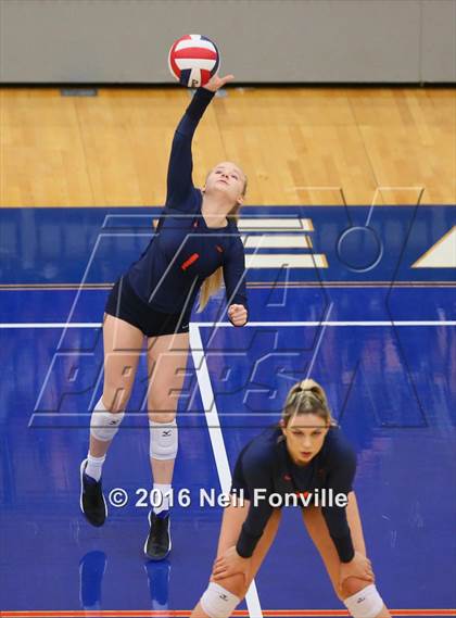 Thumbnail 2 in Wakeland @ Allen photogallery.