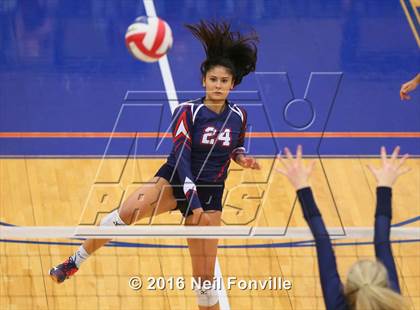 Thumbnail 1 in Wakeland @ Allen photogallery.