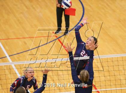Thumbnail 2 in Wakeland @ Allen photogallery.