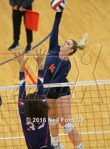 Thumbnail 2 in Wakeland @ Allen photogallery.