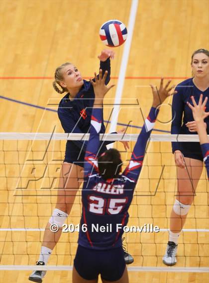Thumbnail 1 in Wakeland @ Allen photogallery.
