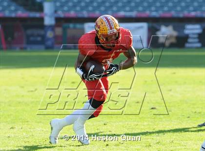 Thumbnail 2 in Vista Murrieta vs. Mission Viejo (CIF-SS West Valley Division Final) photogallery.