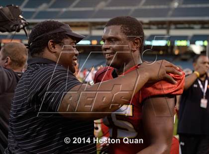 Thumbnail 1 in Vista Murrieta vs. Mission Viejo (CIF-SS West Valley Division Final) photogallery.
