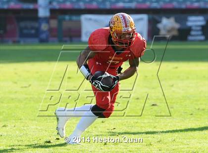 Thumbnail 1 in Vista Murrieta vs. Mission Viejo (CIF-SS West Valley Division Final) photogallery.