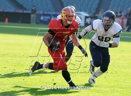 Thumbnail 3 in Vista Murrieta vs. Mission Viejo (CIF-SS West Valley Division Final) photogallery.