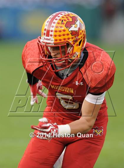Thumbnail 2 in Vista Murrieta vs. Mission Viejo (CIF-SS West Valley Division Final) photogallery.