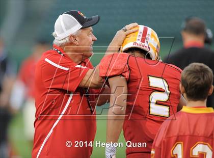 Thumbnail 1 in Vista Murrieta vs. Mission Viejo (CIF-SS West Valley Division Final) photogallery.