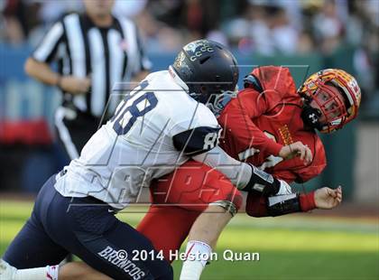 Thumbnail 1 in Vista Murrieta vs. Mission Viejo (CIF-SS West Valley Division Final) photogallery.