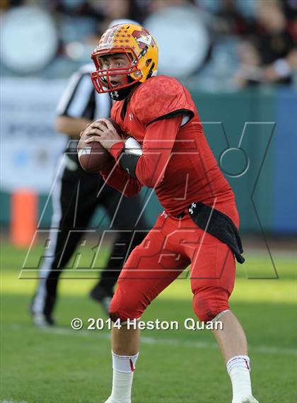 Thumbnail 2 in Vista Murrieta vs. Mission Viejo (CIF-SS West Valley Division Final) photogallery.