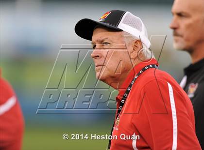 Thumbnail 1 in Vista Murrieta vs. Mission Viejo (CIF-SS West Valley Division Final) photogallery.