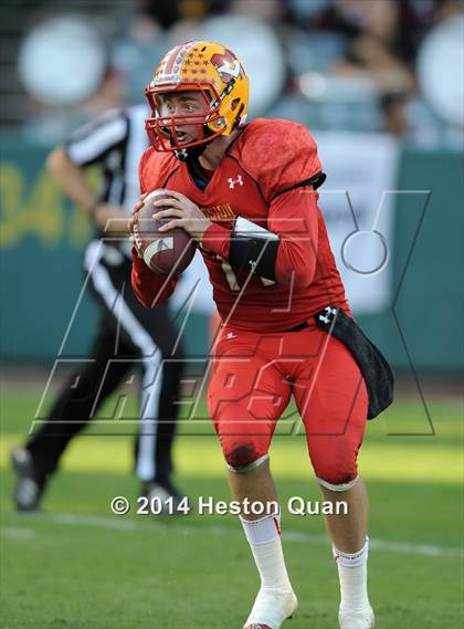 Thumbnail 3 in Vista Murrieta vs. Mission Viejo (CIF-SS West Valley Division Final) photogallery.