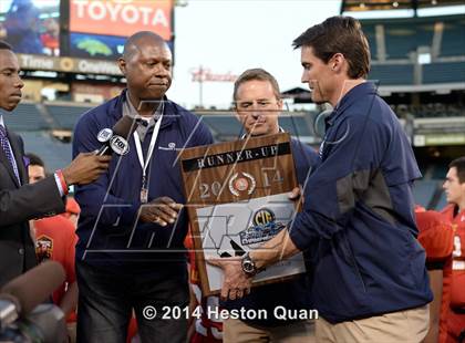 Thumbnail 3 in Vista Murrieta vs. Mission Viejo (CIF-SS West Valley Division Final) photogallery.