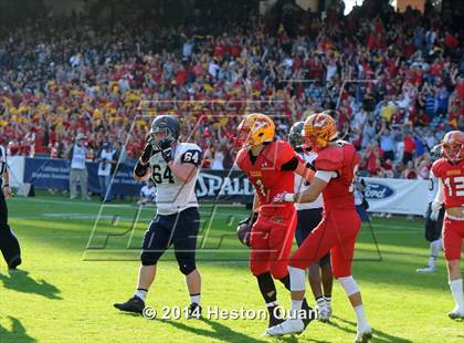 Thumbnail 2 in Vista Murrieta vs. Mission Viejo (CIF-SS West Valley Division Final) photogallery.
