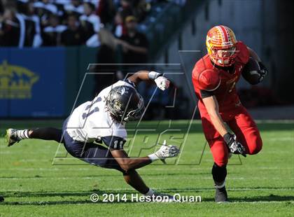 Thumbnail 2 in Vista Murrieta vs. Mission Viejo (CIF-SS West Valley Division Final) photogallery.