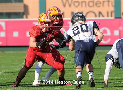 Thumbnail 2 in Vista Murrieta vs. Mission Viejo (CIF-SS West Valley Division Final) photogallery.