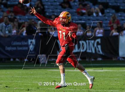 Thumbnail 2 in Vista Murrieta vs. Mission Viejo (CIF-SS West Valley Division Final) photogallery.