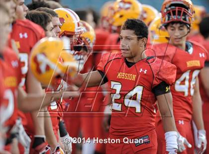 Thumbnail 1 in Vista Murrieta vs. Mission Viejo (CIF-SS West Valley Division Final) photogallery.