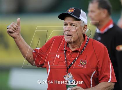 Thumbnail 3 in Vista Murrieta vs. Mission Viejo (CIF-SS West Valley Division Final) photogallery.