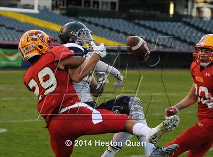Thumbnail 2 in Vista Murrieta vs. Mission Viejo (CIF-SS West Valley Division Final) photogallery.