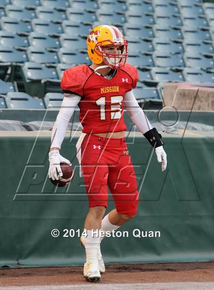 Thumbnail 1 in Vista Murrieta vs. Mission Viejo (CIF-SS West Valley Division Final) photogallery.