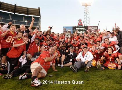 Thumbnail 3 in Vista Murrieta vs. Mission Viejo (CIF-SS West Valley Division Final) photogallery.