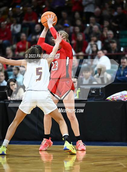 Thumbnail 1 in Glenwood Springs vs. Windsor (CHSAA 5A Final Four) photogallery.