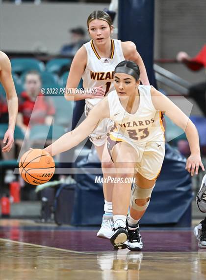 Thumbnail 1 in Glenwood Springs vs. Windsor (CHSAA 5A Final Four) photogallery.