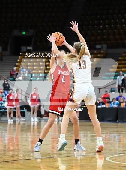 Thumbnail 3 in Glenwood Springs vs. Windsor (CHSAA 5A Final Four) photogallery.