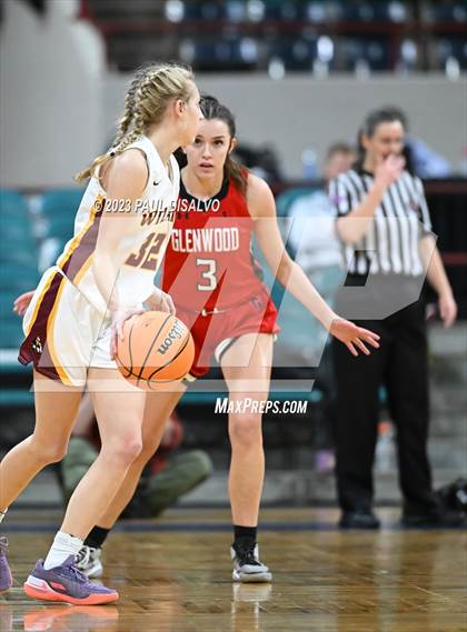 Thumbnail 3 in Glenwood Springs vs. Windsor (CHSAA 5A Final Four) photogallery.