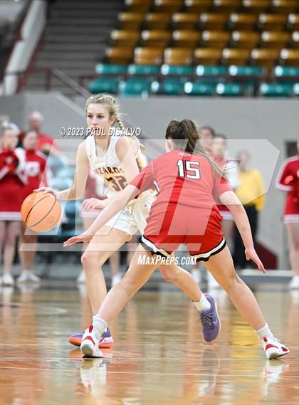 Thumbnail 3 in Glenwood Springs vs. Windsor (CHSAA 5A Final Four) photogallery.