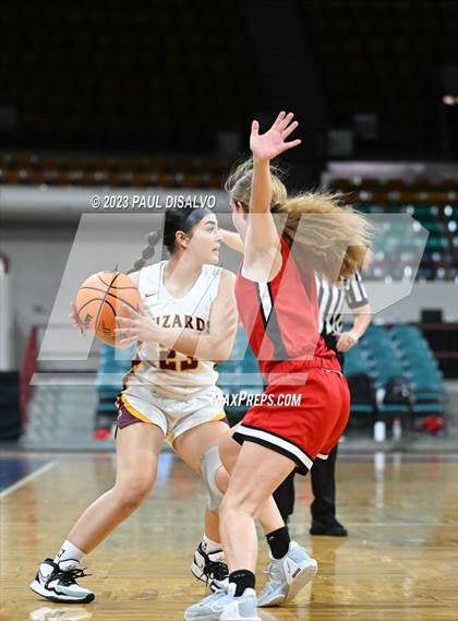 Thumbnail 3 in Glenwood Springs vs. Windsor (CHSAA 5A Final Four) photogallery.